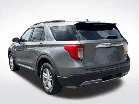 More photos of 2021 Ford Explorer XLT at Dream Work Automotive, NC
