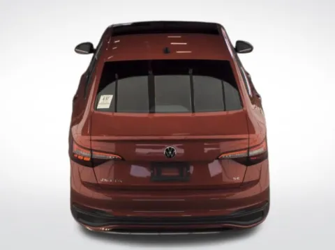 More photos of 2022 Volkswagen Jetta 1.5T SE at Dream Work Automotive, NC