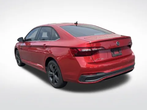More photos of 2022 Volkswagen Jetta 1.5T SE at Dream Work Automotive, NC