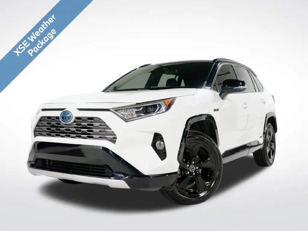 White 2019 Toyota RAV4 Hybrid XSE for sale in Charlotte, NC