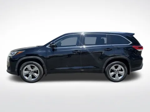 Another view of 2018 Toyota Highlander Limited for sale in Charlotte, NC at Dream Work Automotive
