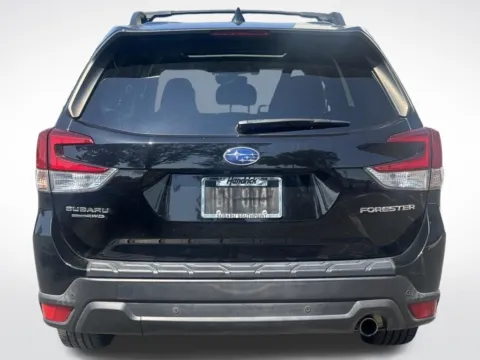 More photos of 2021 Subaru Forester Limited at Dream Work Automotive, NC