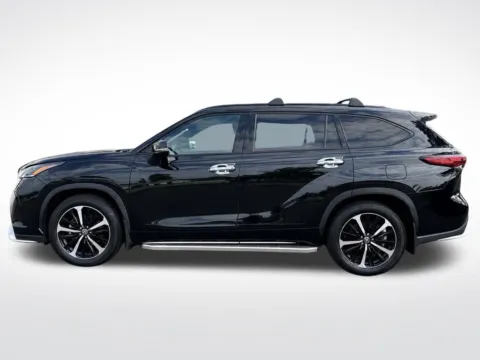 Another view of 2022 Toyota Highlander XSE for sale in Charlotte, NC at Dream Work Automotive
