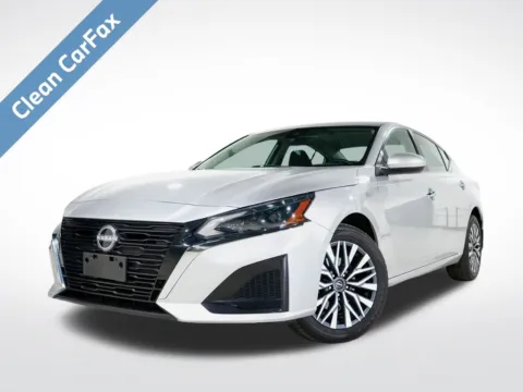 Silver 2023 Nissan Altima 2.5 SV for sale in Charlotte, NC