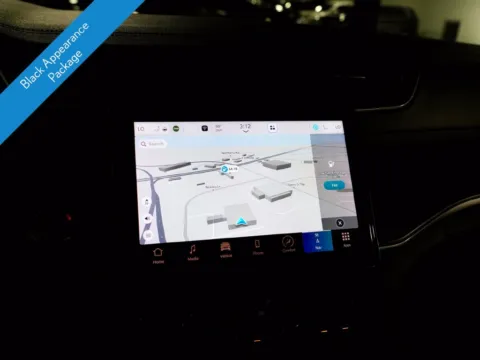 More photos of 2023 Jeep Grand Cherokee L Limited at Dream Work Automotive, NC