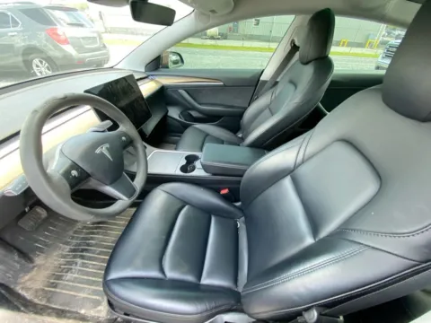 More photos of 2021 Tesla Model 3 Standard Range Plus at Dream Work Automotive, NC