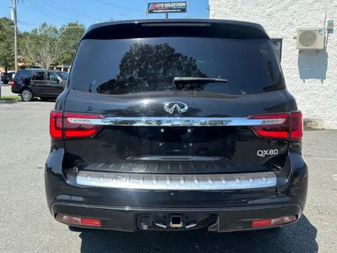 More photos of 2019 INFINITI QX80 LUXE at Dream Work Automotive, NC