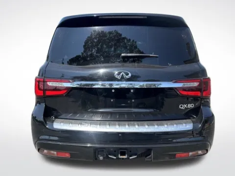 More photos of 2019 INFINITI QX80 LUXE at Dream Work Automotive, NC