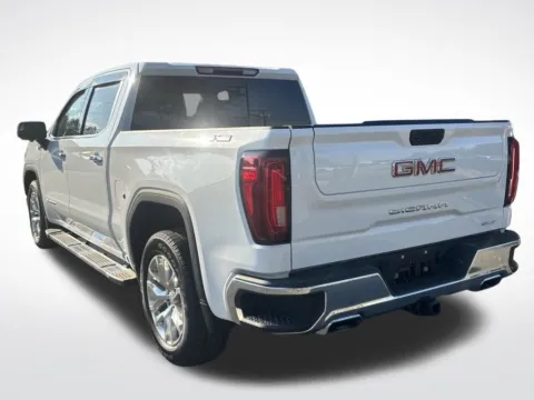 More photos of 2021 GMC Sierra 1500 SLT at Dream Work Automotive, NC
