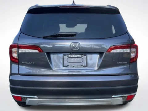 Another view of 2020 Honda Pilot Touring for sale in Charlotte, NC at Dream Work Automotive