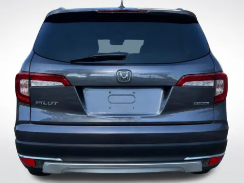 Another view of 2020 Honda Pilot Touring for sale in Charlotte, NC at Dream Work Automotive