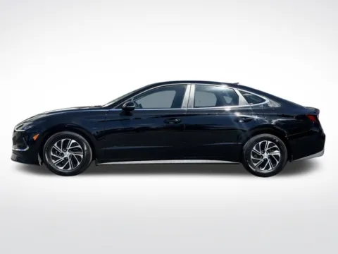 Another view of 2023 Hyundai Sonata Hybrid Blue for sale in Charlotte, NC at Dream Work Automotive