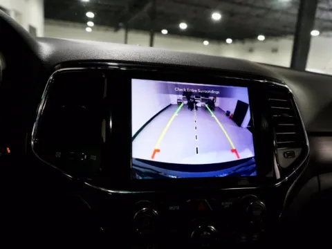 More photos of 2020 Jeep Grand Cherokee Altitude at Dream Work Automotive, NC