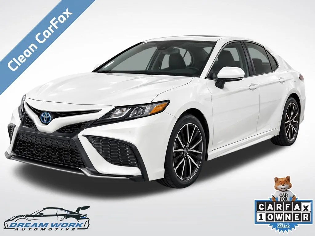 2023 Toyota Camry Hybrid SE