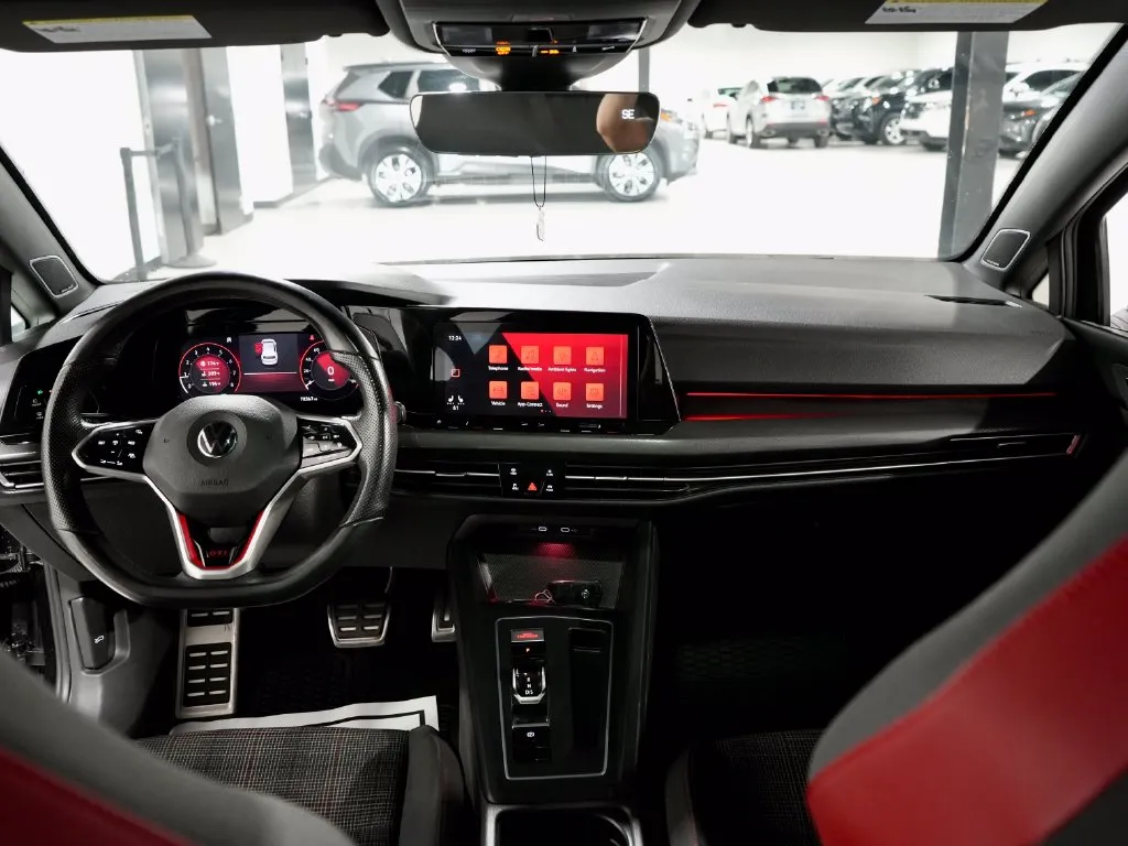 2022 Volkswagen Golf GTI SE - Photo 15