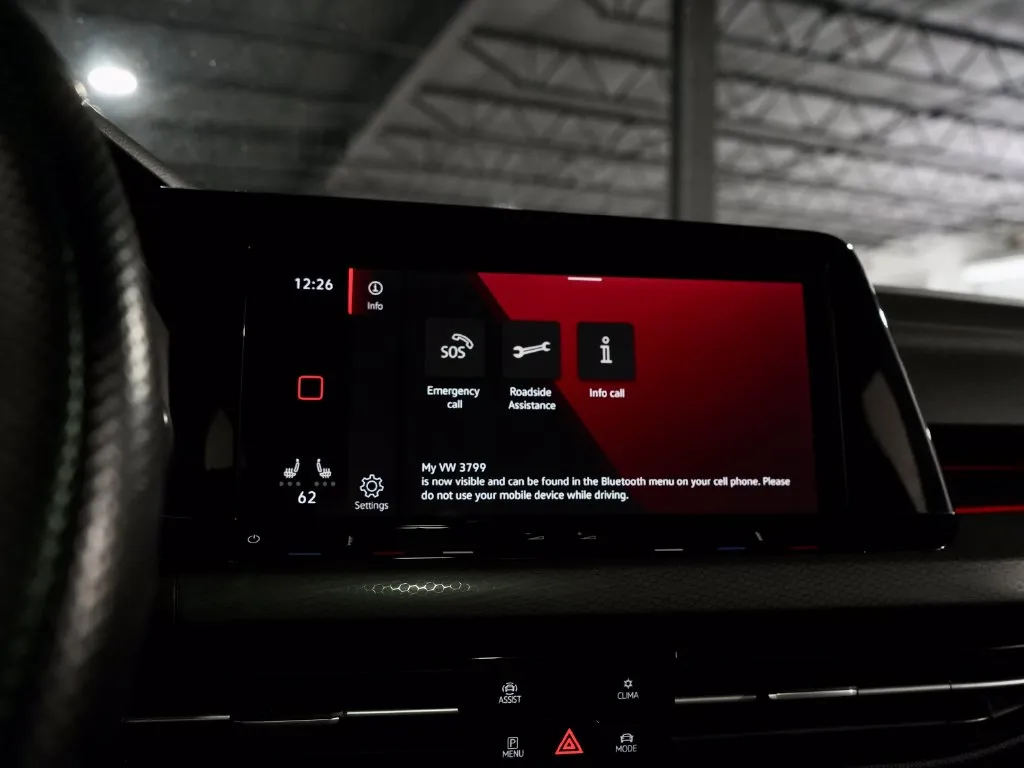 2022 Volkswagen Golf GTI SE - Photo 21