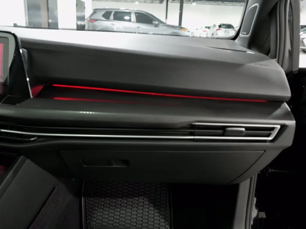 2022 Volkswagen Golf GTI SE - Photo 27