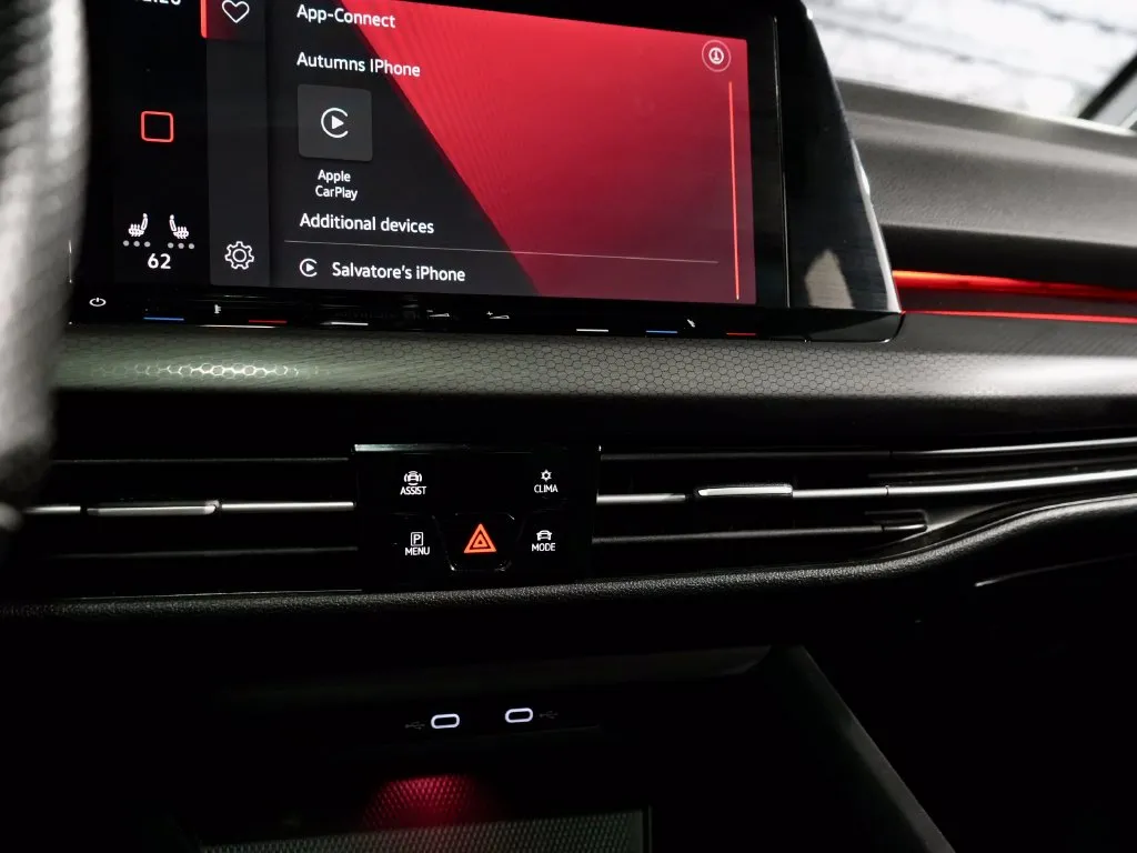 2022 Volkswagen Golf GTI SE - Photo 22