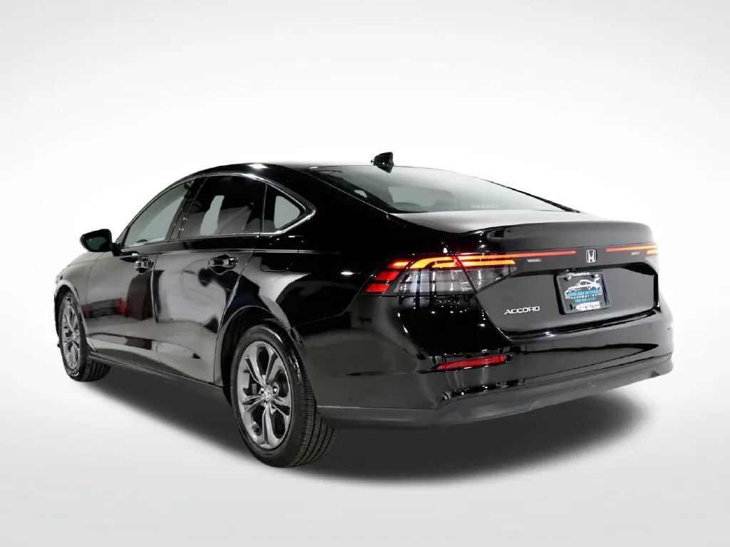 2023 Honda Accord EX - Photo 7
