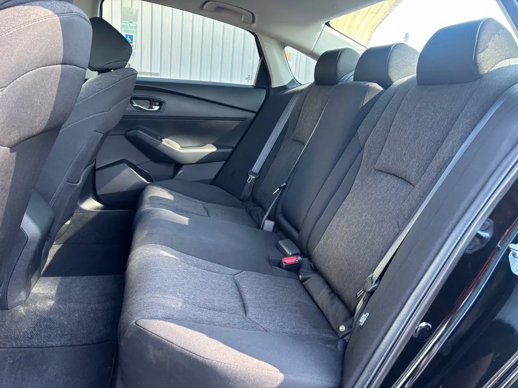 2023 Honda Accord EX - Photo 13