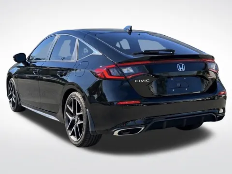 More photos of 2022 Honda Civic Sport Touring at Dream Work Automotive, NC