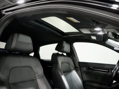 More photos of 2022 Honda Civic Sport Touring at Dream Work Automotive, NC