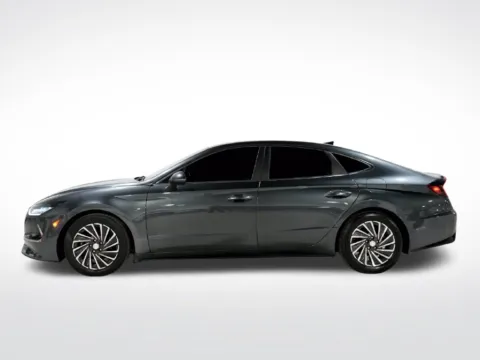 More photos of 2021 Hyundai Sonata Hybrid SEL at Dream Work Automotive, NC