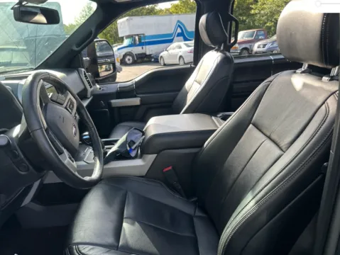 More photos of 2020 Ford F-150 Lariat at Dream Work Automotive, NC