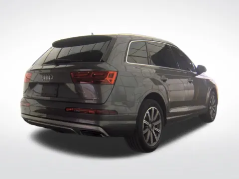 More photos of 2019 Audi Q7 45 SE Premium Plus at Dream Work Automotive, NC