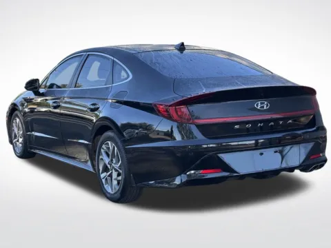More photos of 2022 Hyundai Sonata SEL at Dream Work Automotive, NC