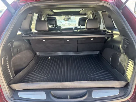 More photos of 2018 Jeep Grand Cherokee Overland at Dream Work Automotive, NC