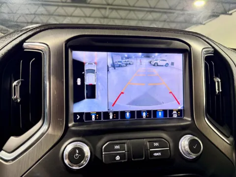 More photos of 2020 GMC Sierra 2500 HD Denali at Dream Work Automotive, NC