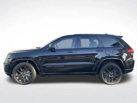 Another view of 2020 Jeep Grand Cherokee Altitude for sale in Charlotte, NC at Dream Work Automotive