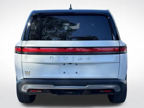 More photos of 2023 Rivian R1S Adventure Quad Motor Large Pack at Dream Work Automotive, NC