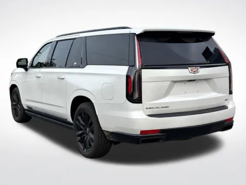 More photos of 2021 Cadillac Escalade ESV Sport at Dream Work Automotive, NC