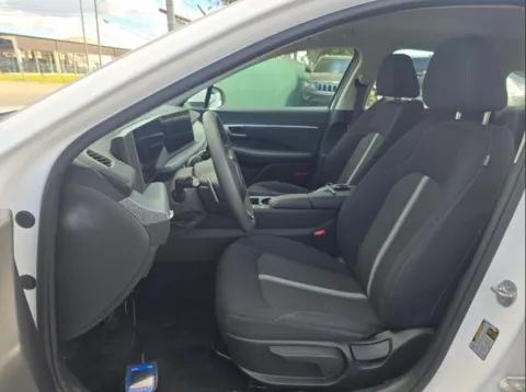 More photos of 2026 Hyundai Sonata Hybrid Blue at Dream Work Automotive, NC