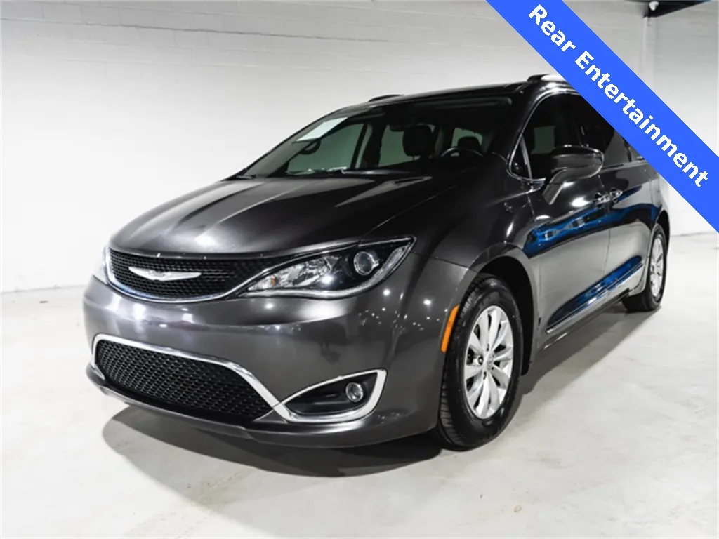 2017 Chrysler Pacifica Touring L for sale in Charlotte, NC