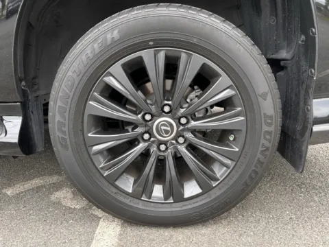 More photos of 2023 Lexus GX 460 at Dream Work Automotive, NC