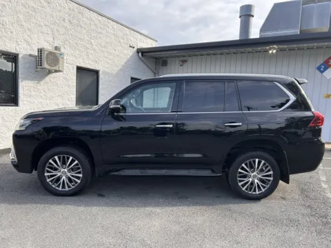 Photos of 2018 Lexus LX 570 for sale in Charlotte, NC at Dream Work Automotive