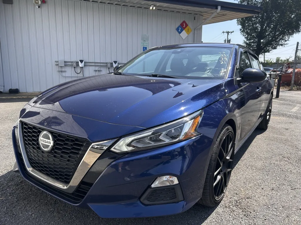 2021 Nissan Altima 2.5 SR