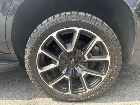 More photos of 2022 Chevrolet Tahoe RST at Dream Work Automotive, NC
