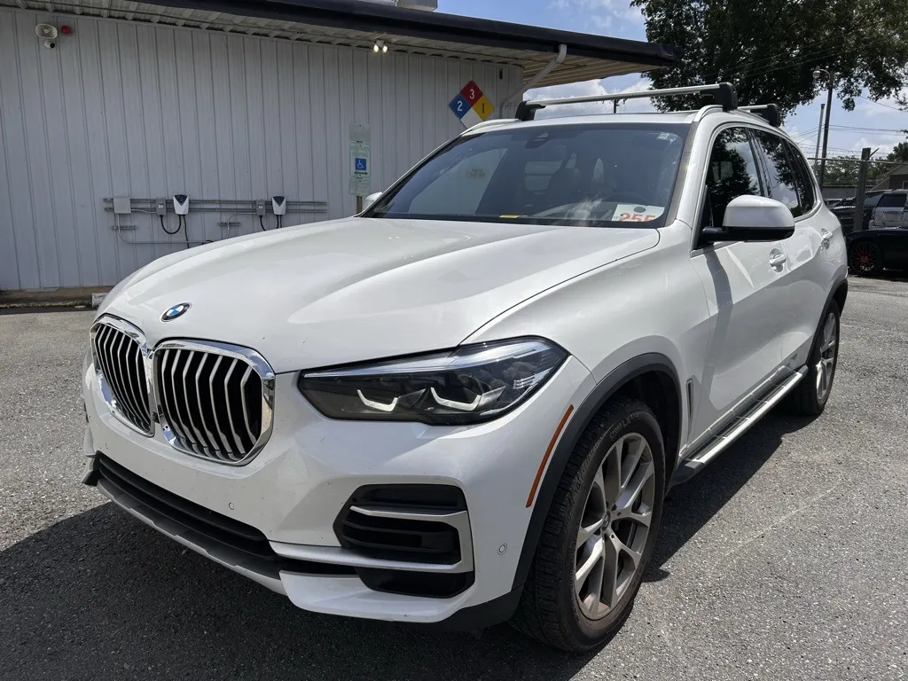 White 2023 BMW X5 xDrive40i for sale in Charlotte, NC