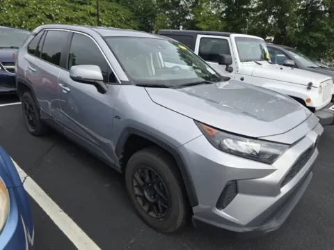 More photos of 2022 Toyota RAV4 LE at Dream Work Automotive, NC