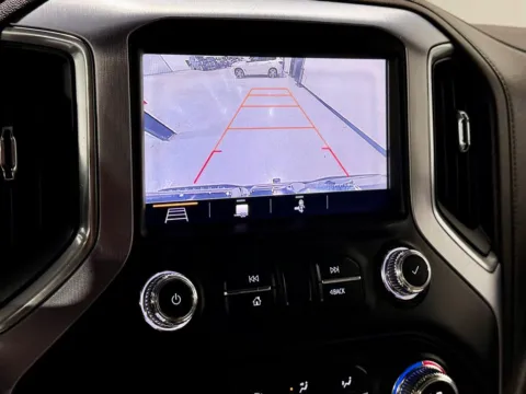 More photos of 2019 GMC Sierra 1500 SLT at Dream Work Automotive, NC