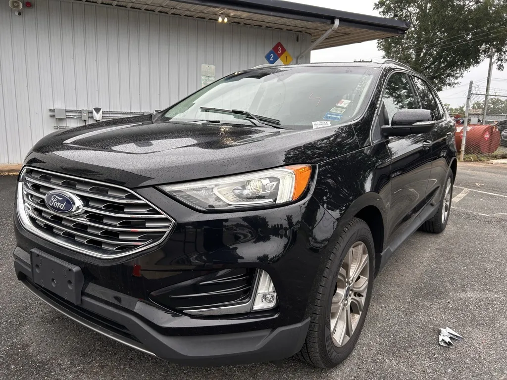 2019 Ford Edge Titanium
