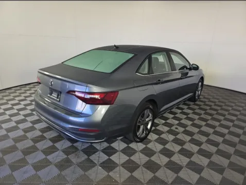 More photos of 2024 Volkswagen Jetta 1.5T SE at Dream Work Automotive, NC