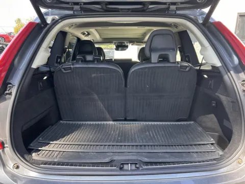 More photos of 2018 Volvo XC90 T6 Momentum at Dream Work Automotive, NC