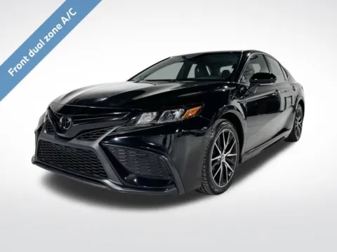 Black 2023 Toyota Camry SE for sale in Charlotte, NC