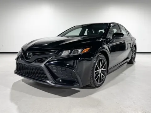 Black 2023 Toyota Camry SE for sale in Charlotte, NC