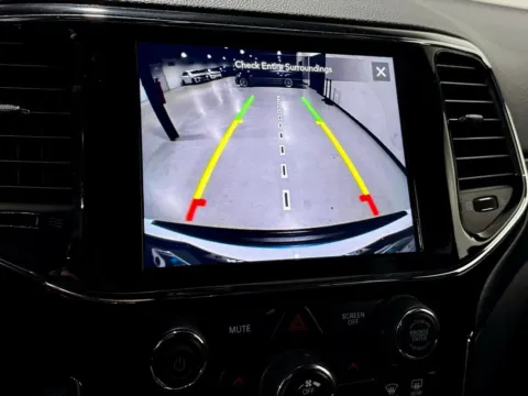 More photos of 2020 Jeep Grand Cherokee Altitude at Dream Work Automotive, NC